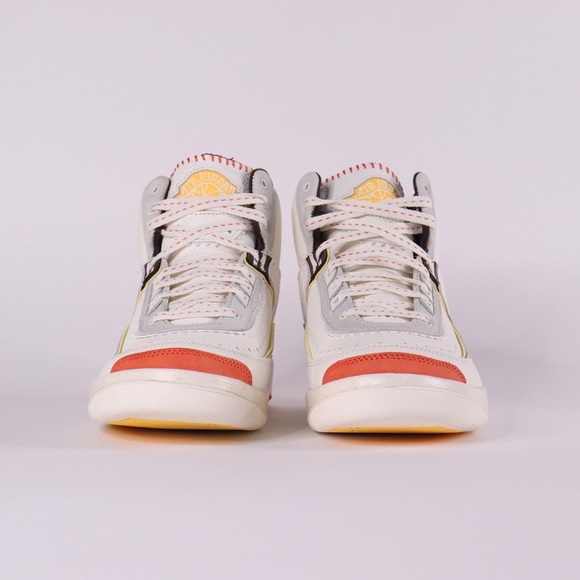 NIKE AIR JORDAN 2 X MAISON CHATEAU ROUGE - Picture 3 of 7